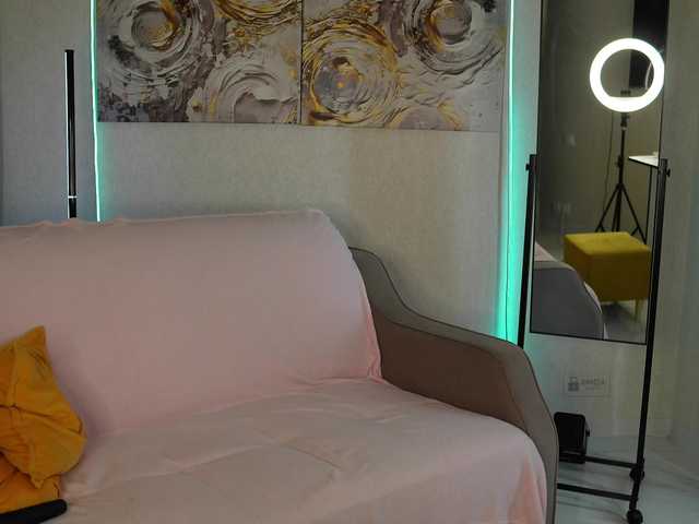 ange-linka live cam on BongaCams