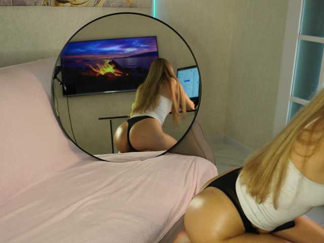 ange-linka live cam on BongaCams