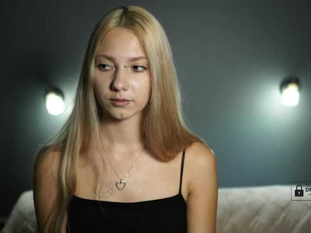ange-linka live cam on BongaCams