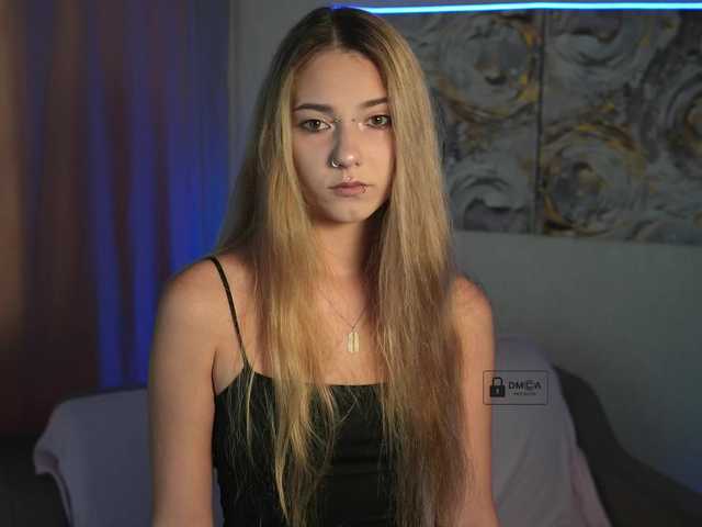 ange-linka live cam on BongaCams