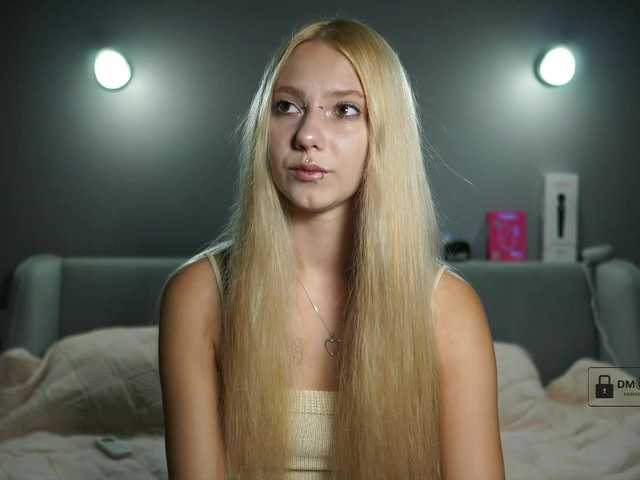 ange-linka live cam on BongaCams