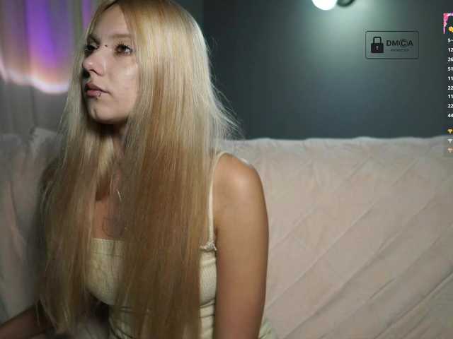 ange-linka live cam on BongaCams