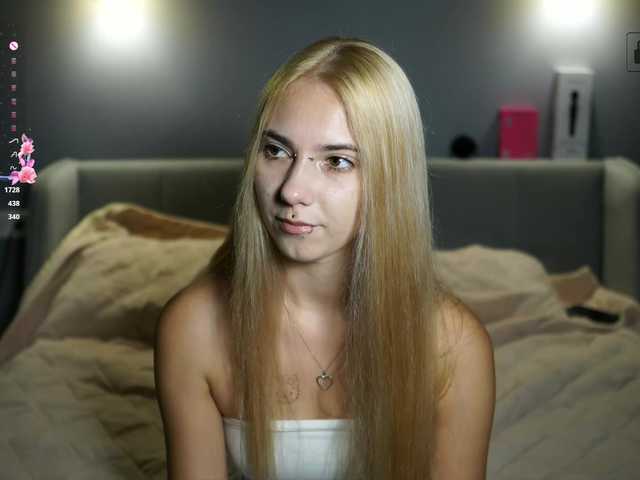 ange-linka live cam on BongaCams