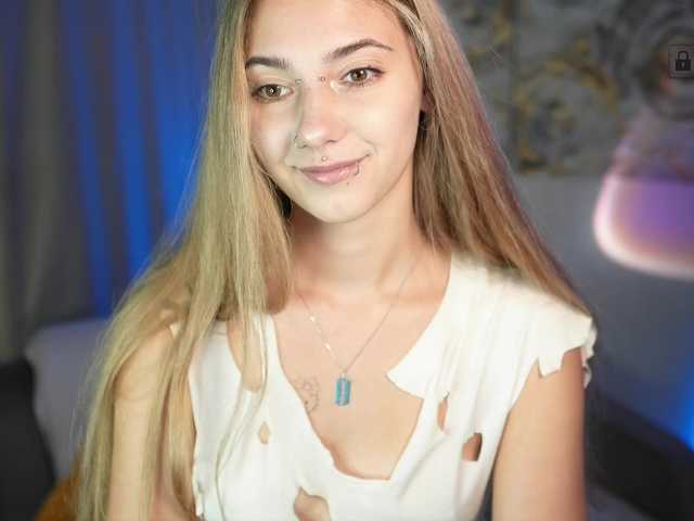 ange-linka live cam on BongaCams
