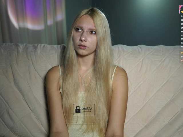 ange-linka live cam on BongaCams