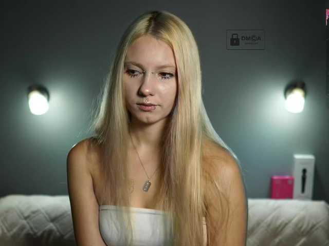 ange-linka live cam on BongaCams