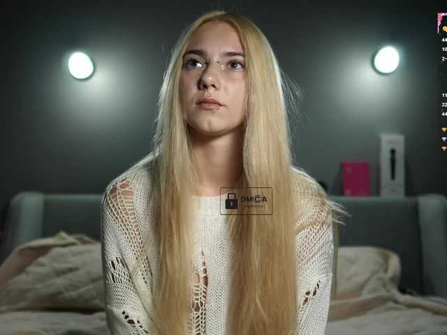 ange-linka live cam on BongaCams