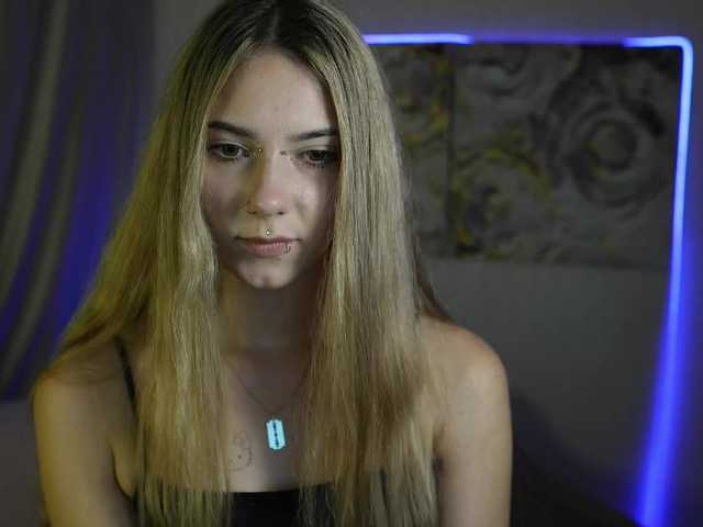 ange-linka live cam on BongaCams