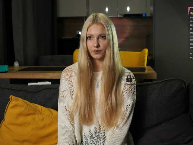 ange-linka live cam on BongaCams
