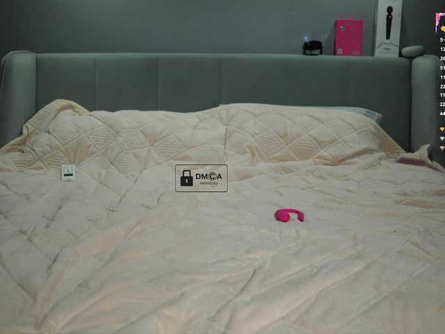 ange-linka live cam on BongaCams