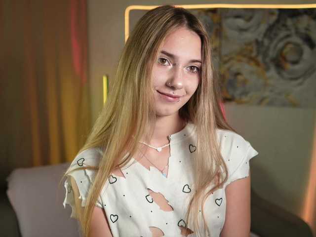 ange-linka live cam on BongaCams