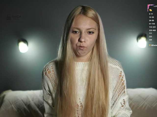 ange-linka live cam on BongaCams