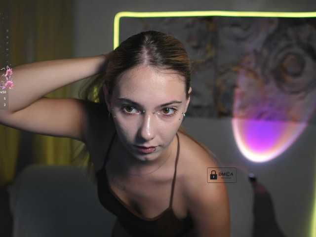 ange-linka live cam on BongaCams