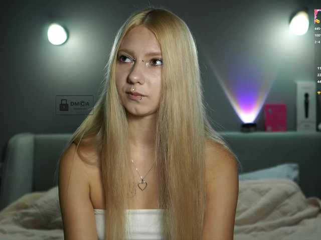 ange-linka live cam on BongaCams