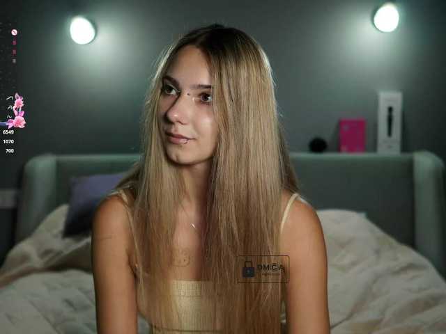 ange-linka live cam on BongaCams
