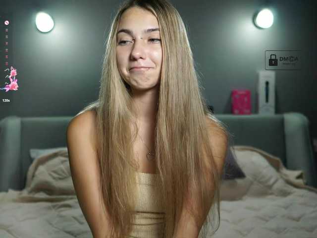 ange-linka live cam on BongaCams