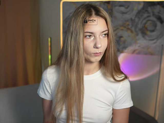 ange-linka live cam on BongaCams