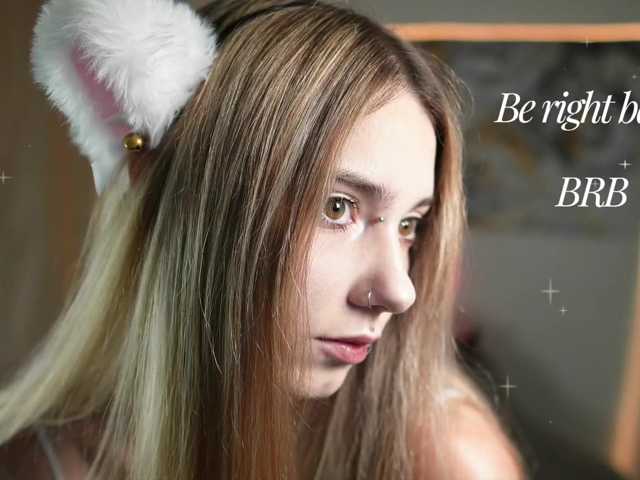 AngelinkaKitty live cam preview