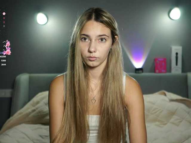 ange-linka live cam on BongaCams