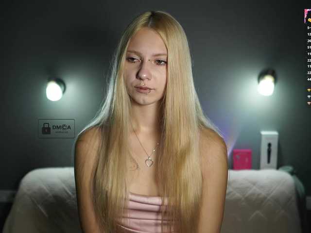 ange-linka live cam on BongaCams