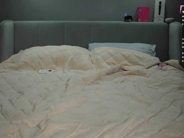 ange-linka live cam on BongaCams