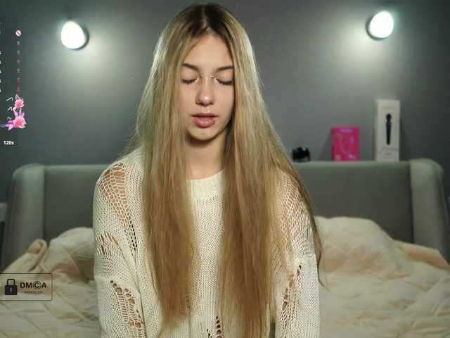 ange-linka live cam on BongaCams