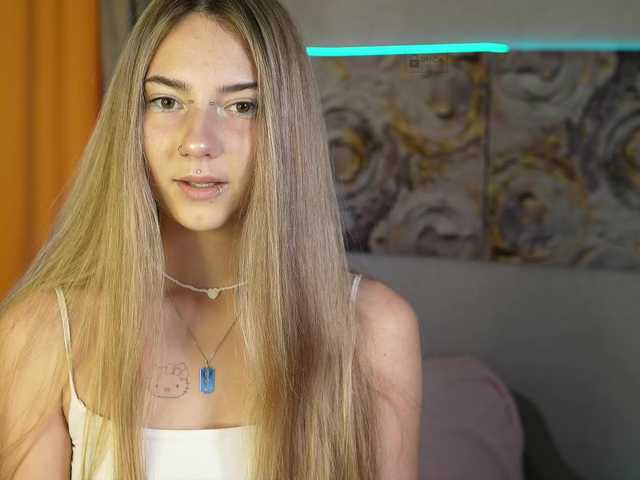 ange-linka live cam on BongaCams