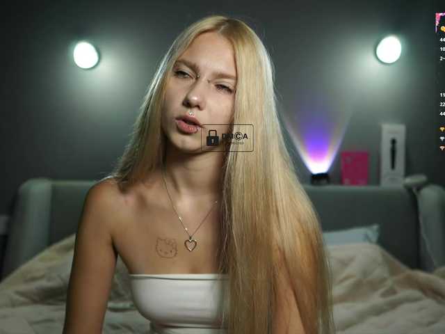 ange-linka live cam on BongaCams