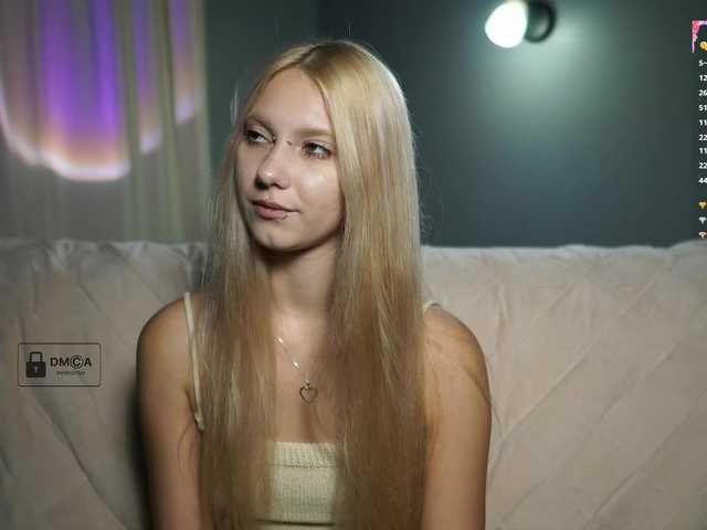 ange-linka live cam on BongaCams