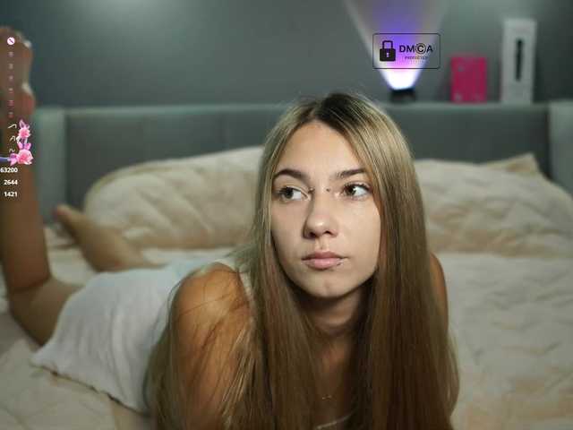 ange-linka live cam on BongaCams