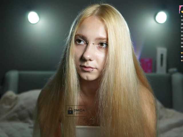 ange-linka live cam on BongaCams