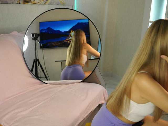 ange-linka live cam on BongaCams