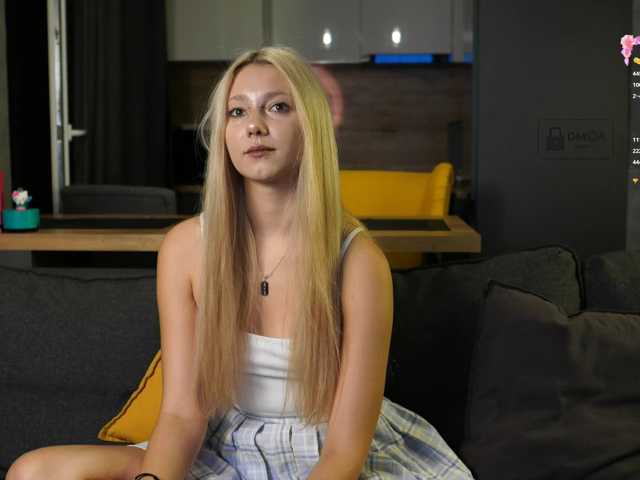 ange-linka live cam on BongaCams