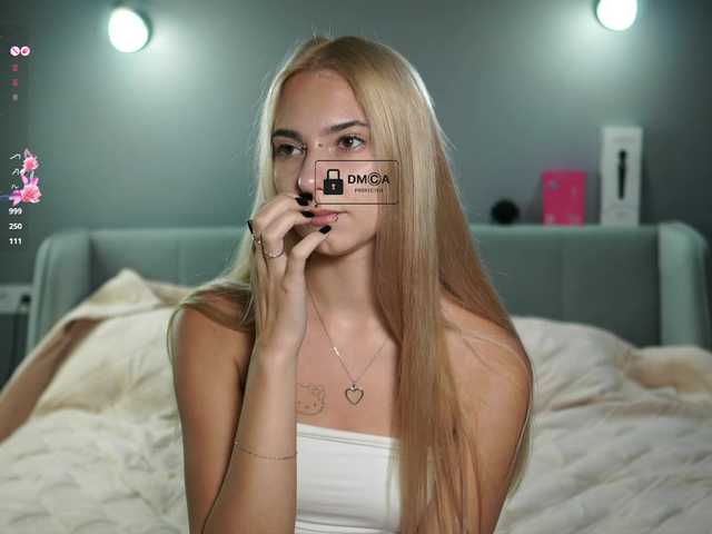 ange-linka live cam on BongaCams