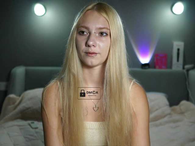ange-linka live cam on BongaCams