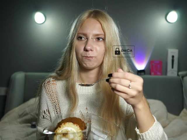 ange-linka live cam on BongaCams
