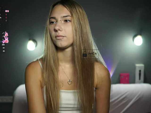 ange-linka live cam on BongaCams