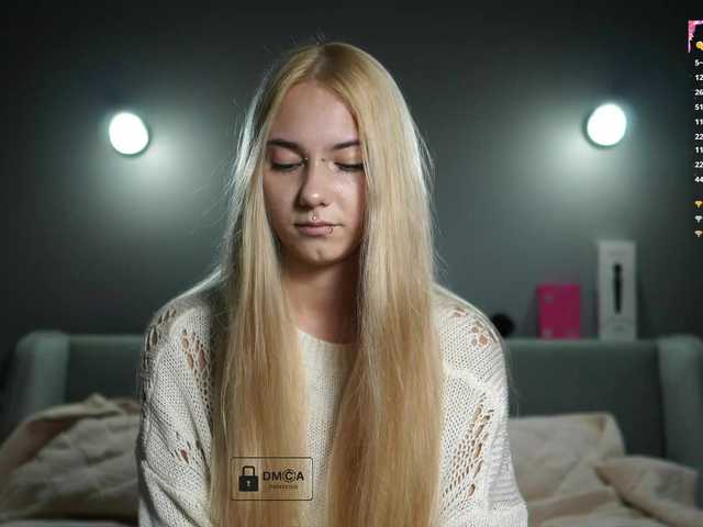 ange-linka live cam on BongaCams