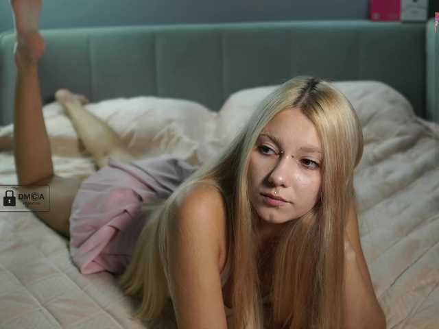 AngelinkaKitty live cam preview