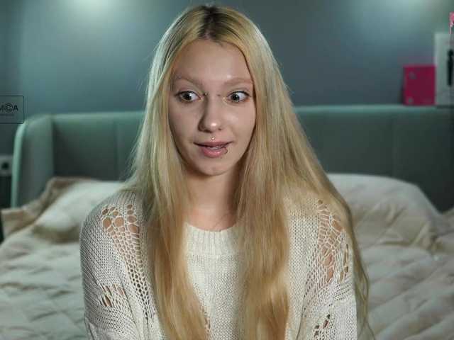 AngelinkaKitty live cam preview