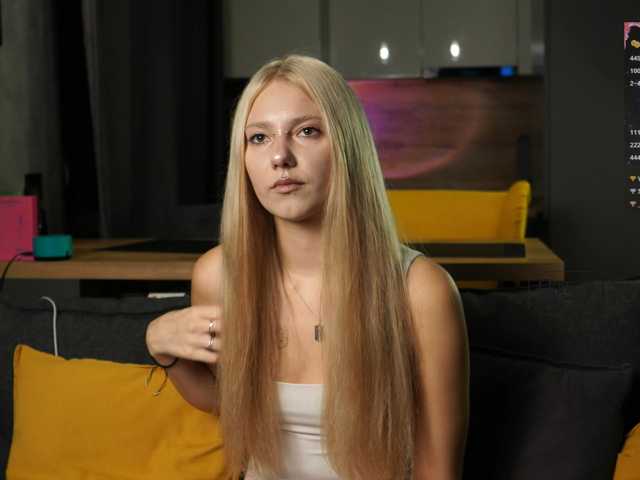 ange-linka live cam on BongaCams