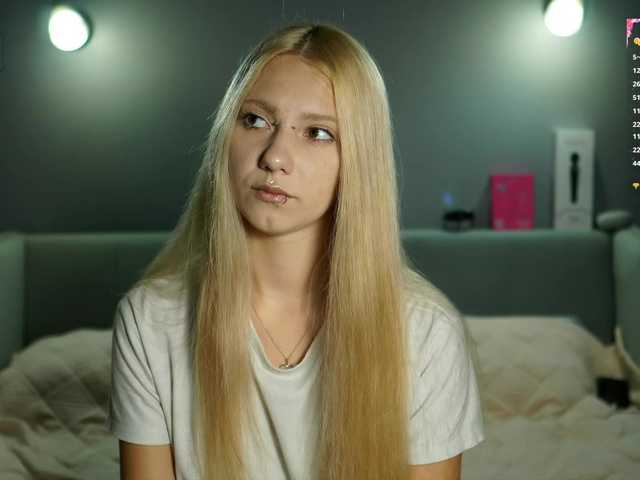 ange-linka live cam on BongaCams