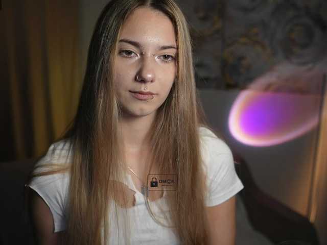 ange-linka live cam on BongaCams