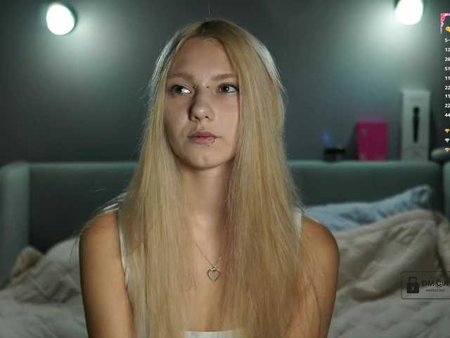 ange-linka live cam on BongaCams