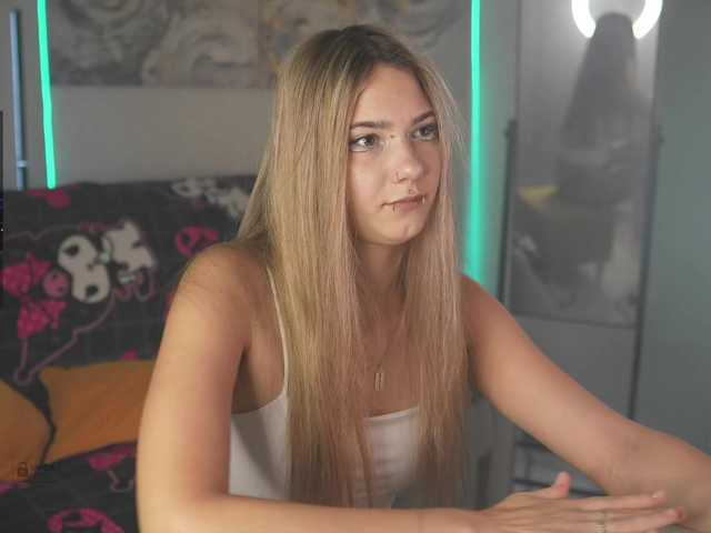 ange-linka live cam on BongaCams