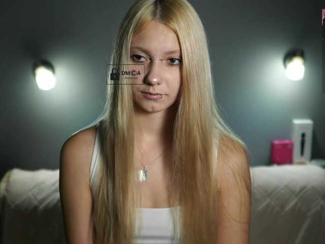 ange-linka live cam on BongaCams