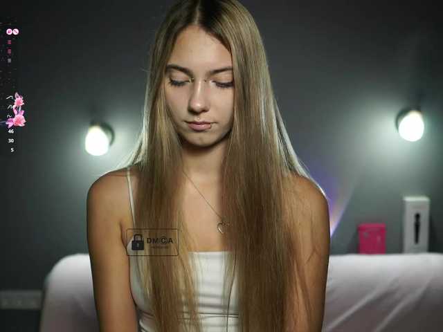 ange-linka live cam on BongaCams