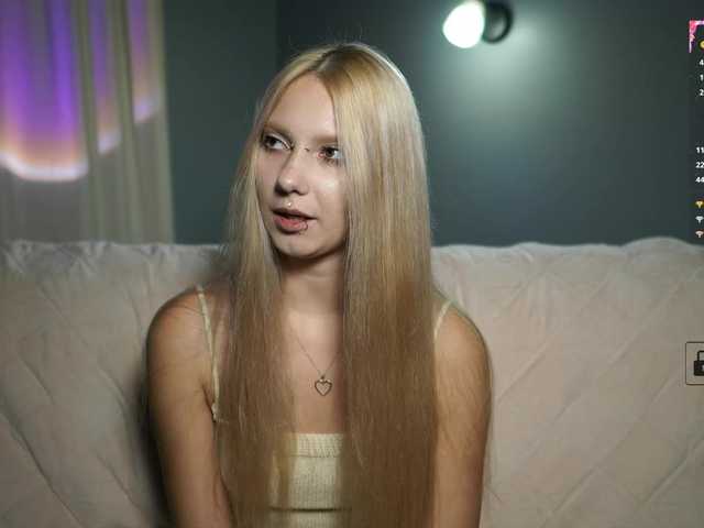 ange-linka live cam on BongaCams