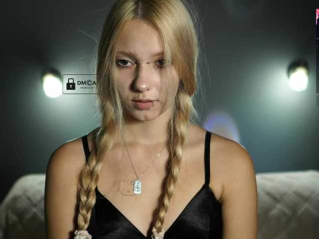 ange-linka live cam on BongaCams