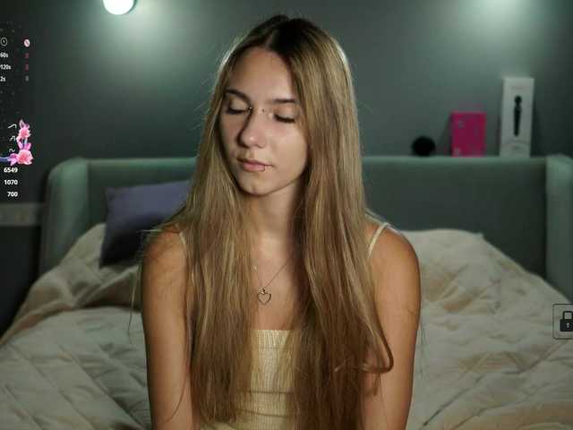 ange-linka live cam on BongaCams